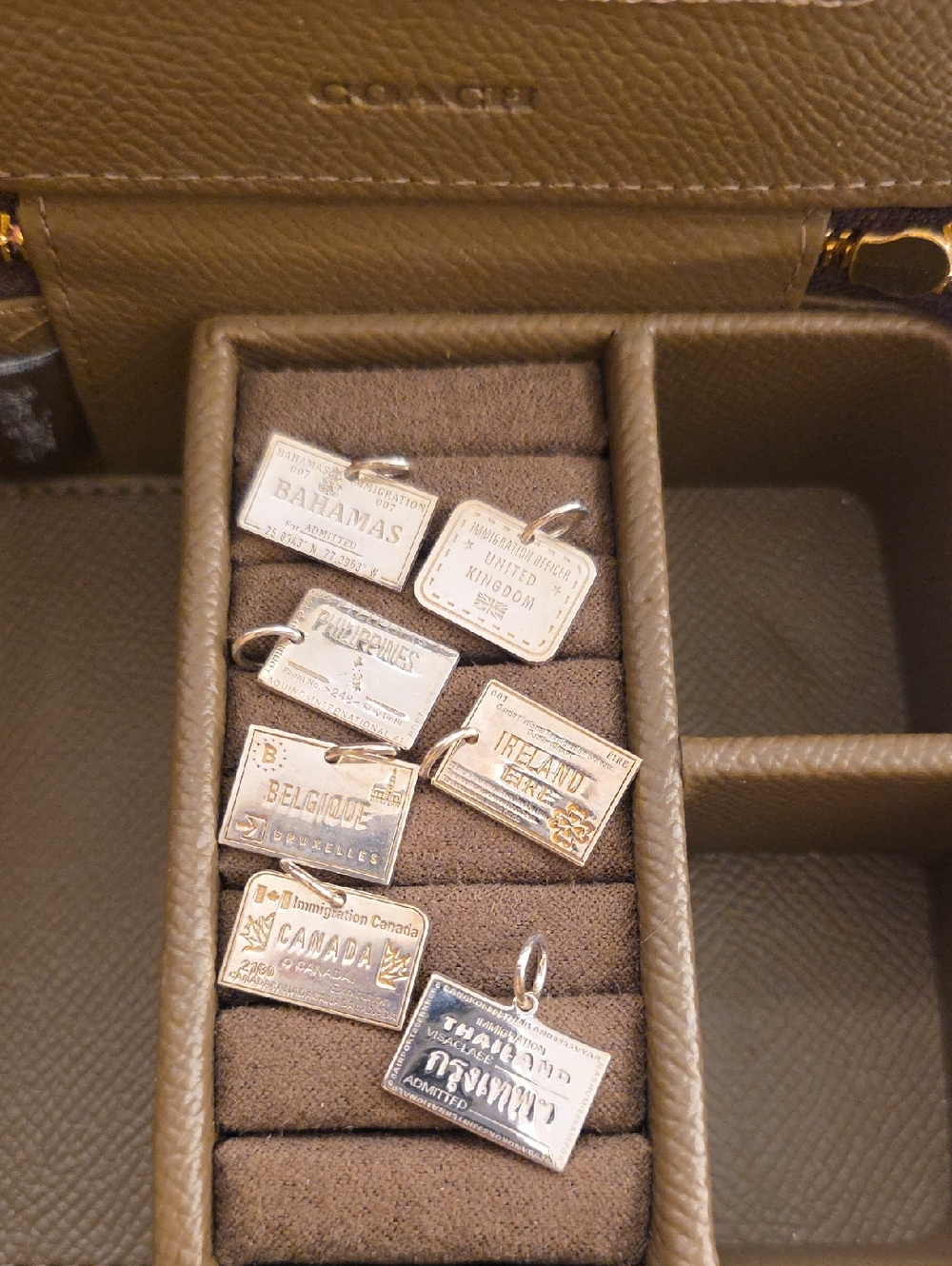 Jet Set Candy Luggage Tags